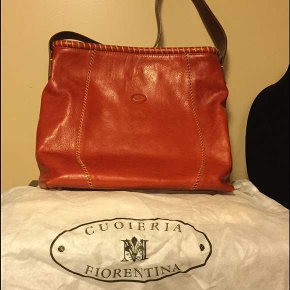 Beautiful orange leather bag purchased in ITALY! - Picture 1 of 10